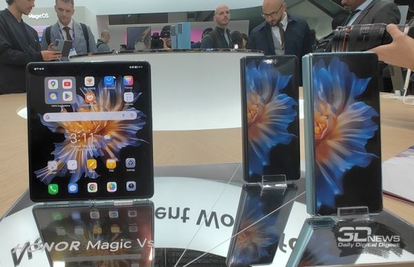 Honor представила глобальную версию смартфона-книжки Magic Vs за €1599 