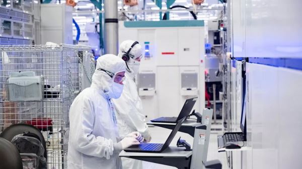 Intel завершила разработку 1,8- и 2-нм техпроцессов для выпуска самых передовых чипов — их внедрят в 2024 году 